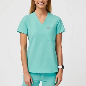 Figs Women’s Fresh Aqua Scrub Set - XS petite